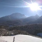 Hotel-gasthof Nutzkaser Отель Рамзау