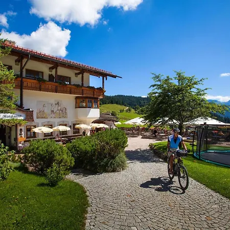 Hotel-gasthof Nutzkaser