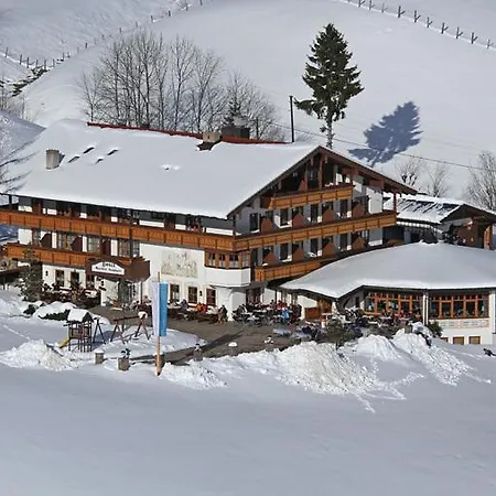 Hotel Hotel-gasthof Nutzkaser 3*