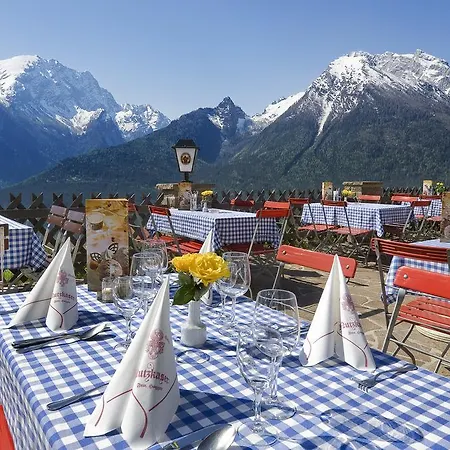 Ξενοδοχείο Hotel-gasthof Nutzkaser 3*