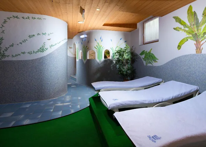 Hotel-gasthof Nutzkaser 3*